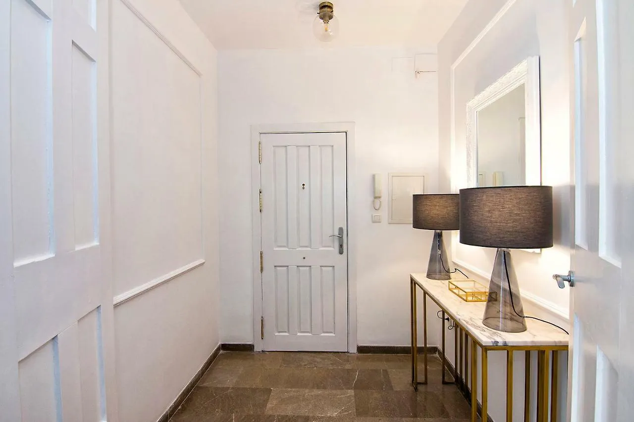 Gran Via Luxury 3Br Apartment Granada 0*,